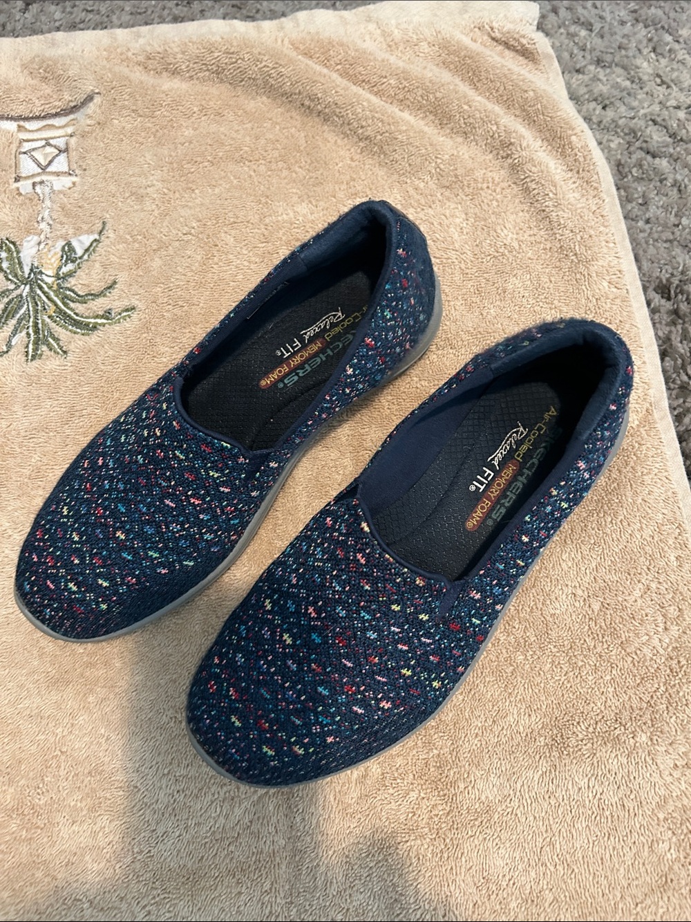 Navy Multi Slip-On Knit Flat Loafer - Picture 4 of 8